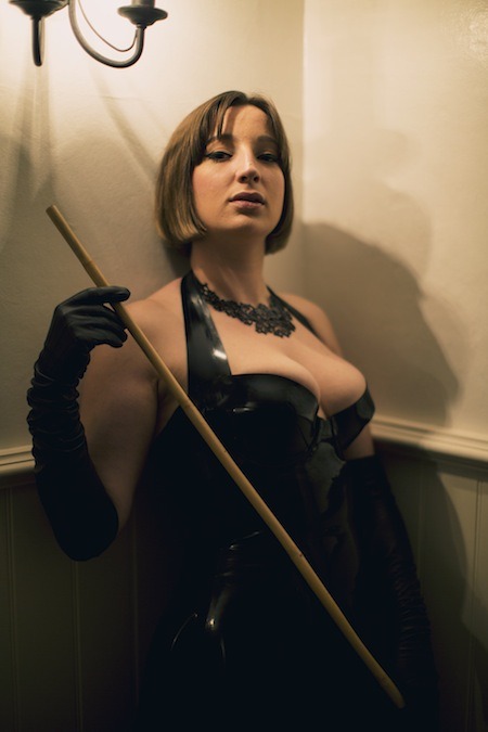 Mistress Evilyne