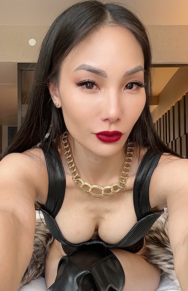 Mistress Gemma Li